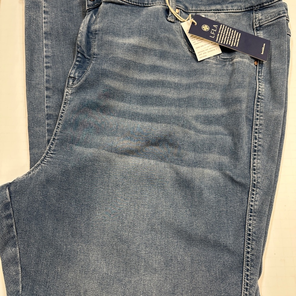 Laurie Felt Silky Denim Jeans - Picture 9 of 10